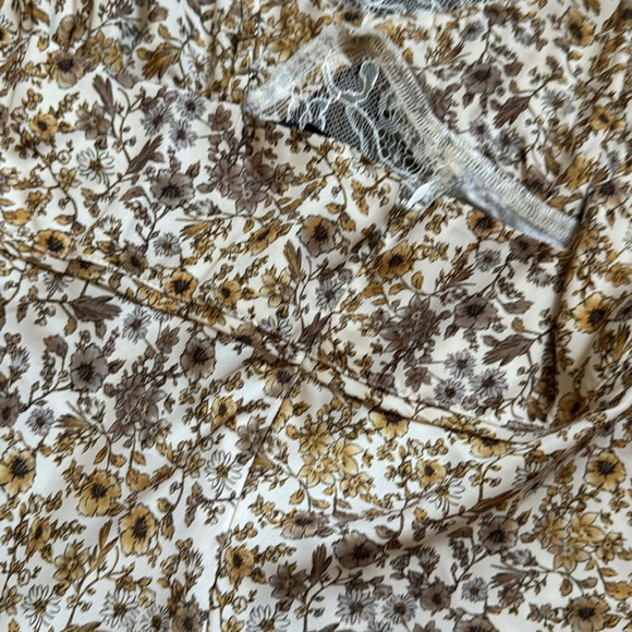 NWT ✨- Coachella- Mini Floral Dress - M - Picture 6 of 7